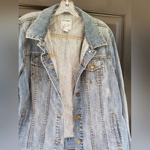 Womans Old Navy size XXL jean coat.